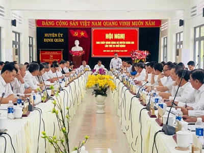 Hội nghị Ban Chấp hành Đảng bộ huyện Định Quán lần thứ 20 (mở rộng)